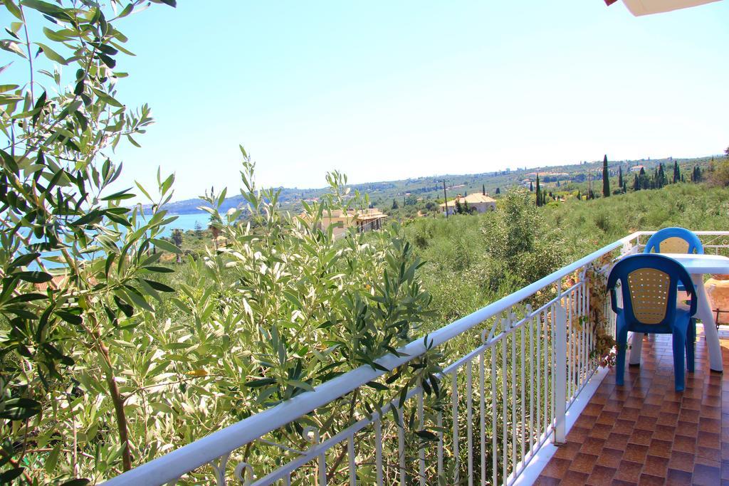 Kómboi Eleni Houses מראה חיצוני תמונה
